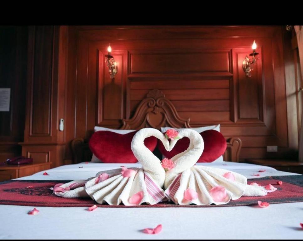 Ngamta Hotel Мае Хонг Сон Екстериор снимка