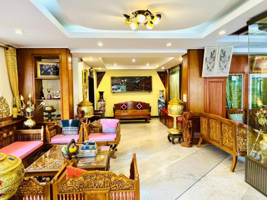 Ngamta Hotel Мае Хонг Сон Екстериор снимка