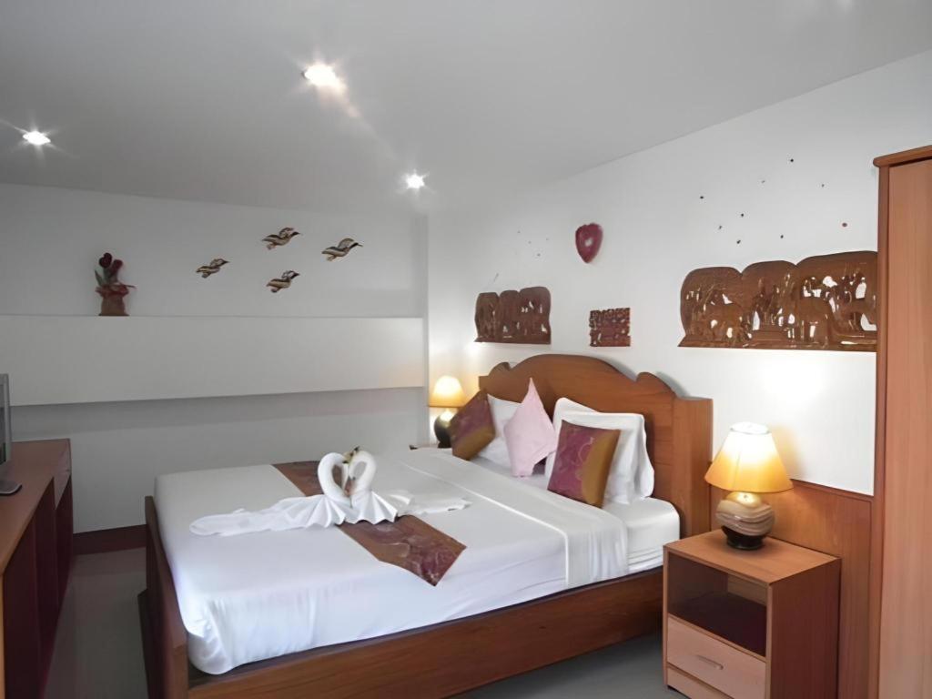 Ngamta Hotel Мае Хонг Сон Екстериор снимка