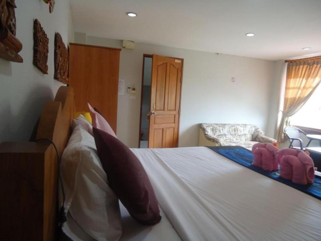 Ngamta Hotel Мае Хонг Сон Екстериор снимка