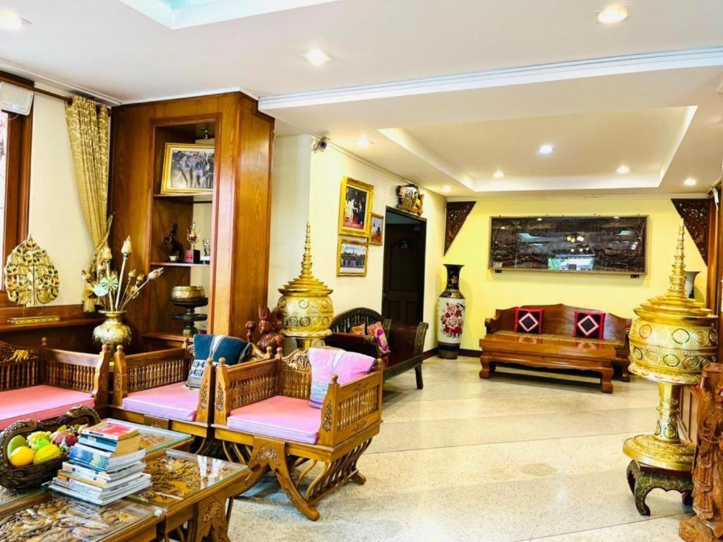 Ngamta Hotel Мае Хонг Сон Екстериор снимка