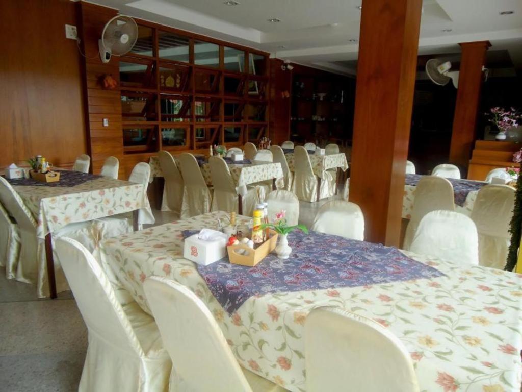 Ngamta Hotel Мае Хонг Сон Екстериор снимка