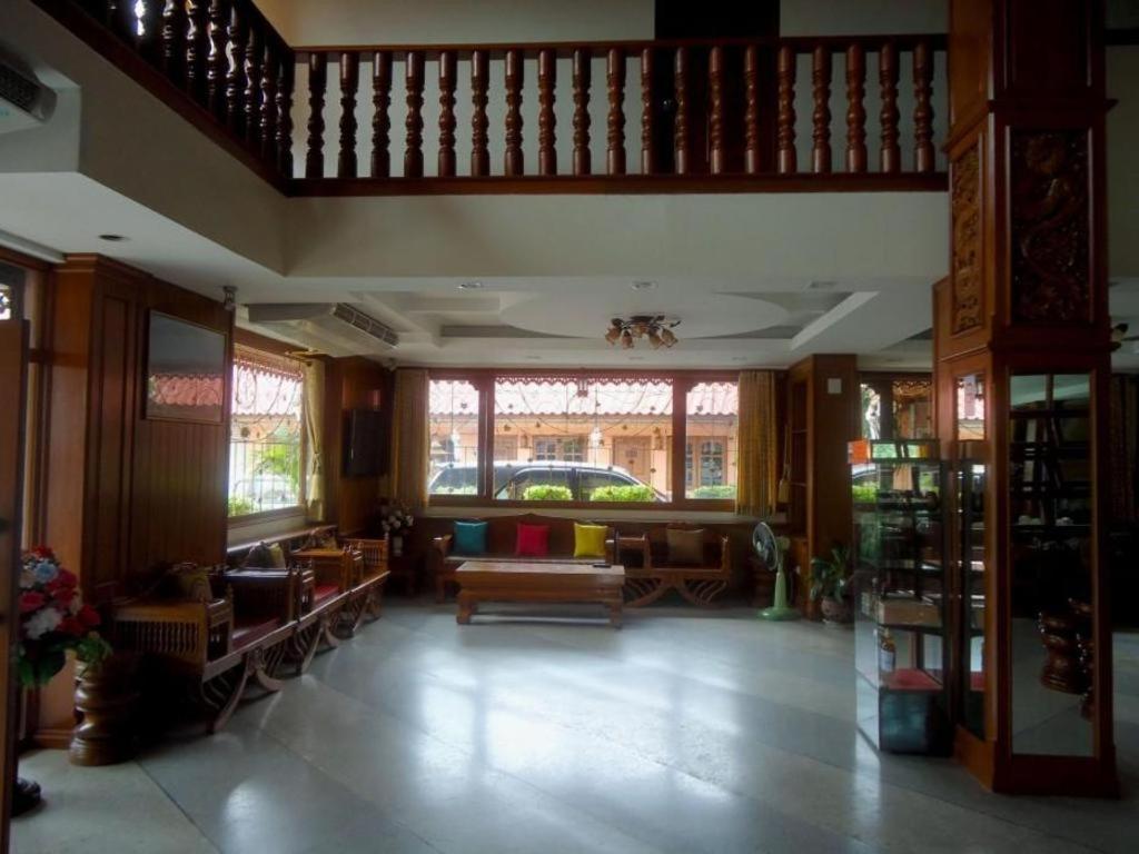 Ngamta Hotel Мае Хонг Сон Екстериор снимка