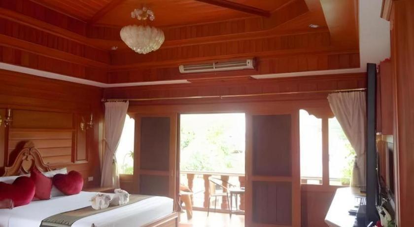 Ngamta Hotel Мае Хонг Сон Екстериор снимка