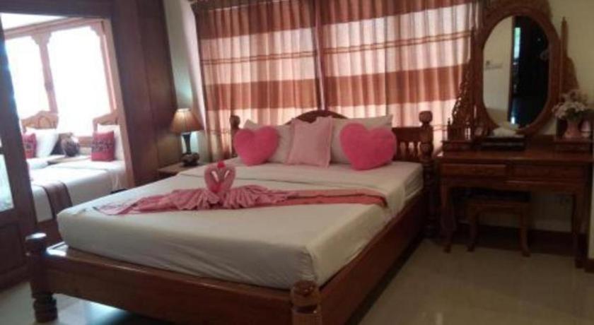 Ngamta Hotel Мае Хонг Сон Екстериор снимка