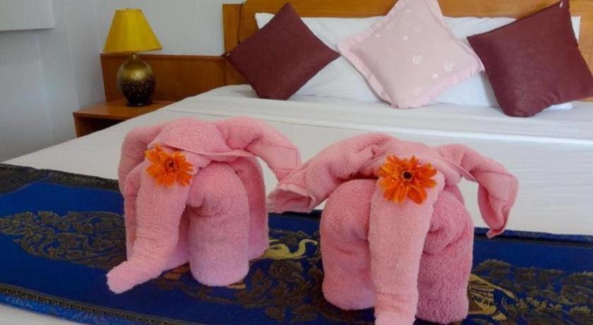Ngamta Hotel Мае Хонг Сон Екстериор снимка