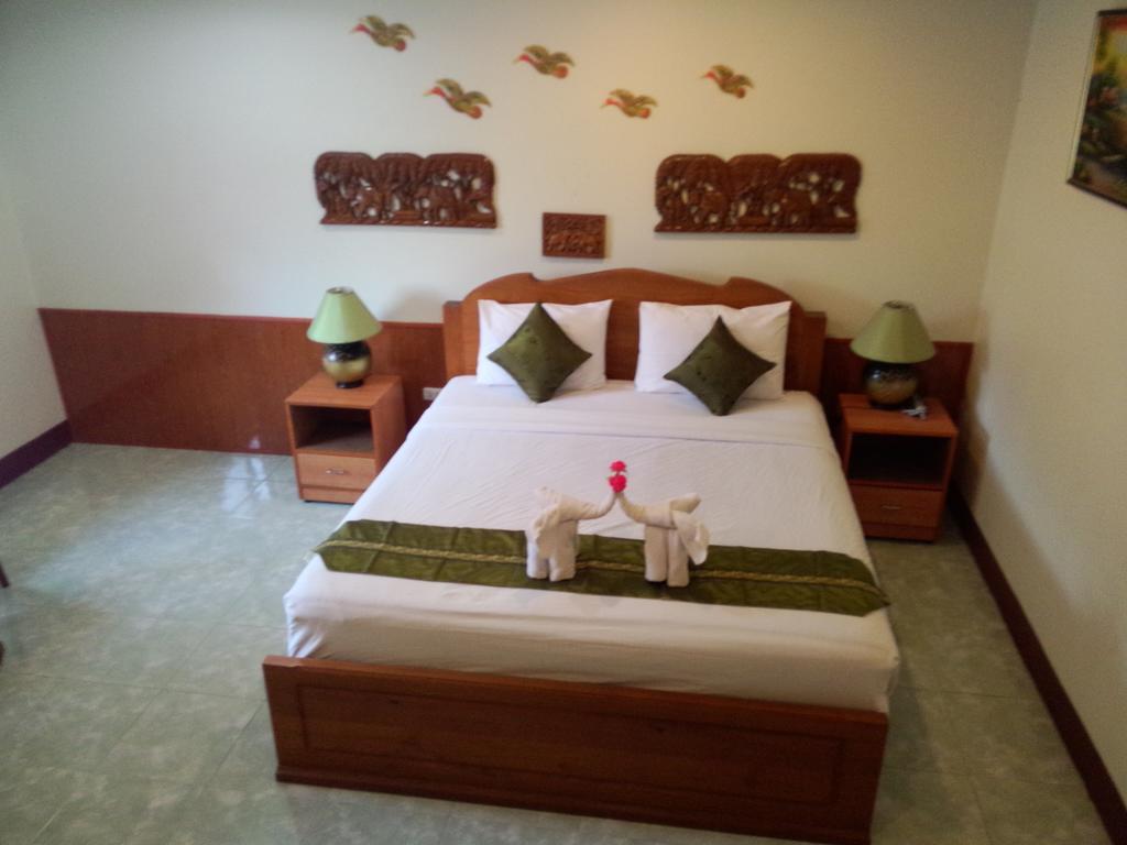 Ngamta Hotel Мае Хонг Сон Екстериор снимка