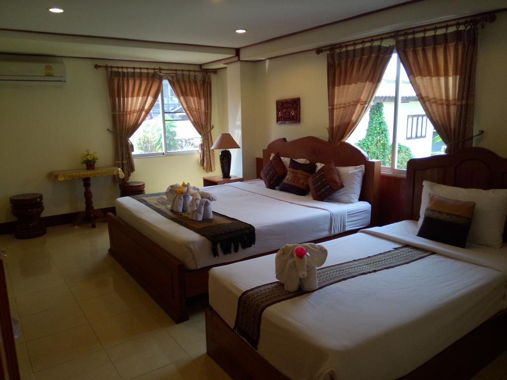 Ngamta Hotel Мае Хонг Сон Екстериор снимка