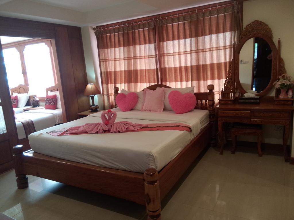 Ngamta Hotel Мае Хонг Сон Екстериор снимка